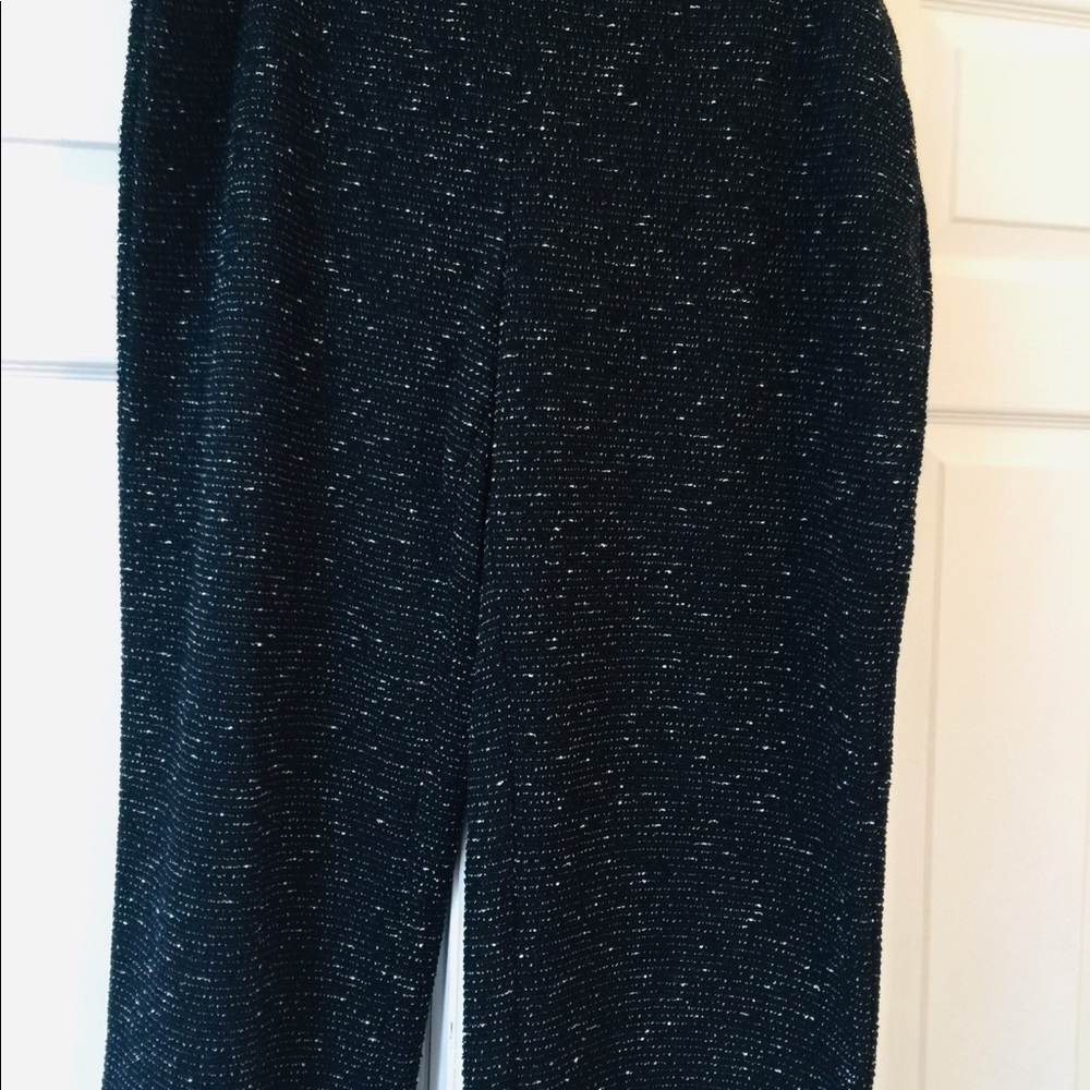 Wide legged ribbed pants